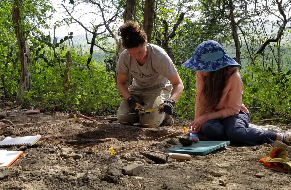 New research, co-led by SFU and published in the Journal of Coastal and Island Archaeology, place human occupation of Curaçao as far back as 5735 - 5600 cal BP - up to 850 years earlier than previously thought.